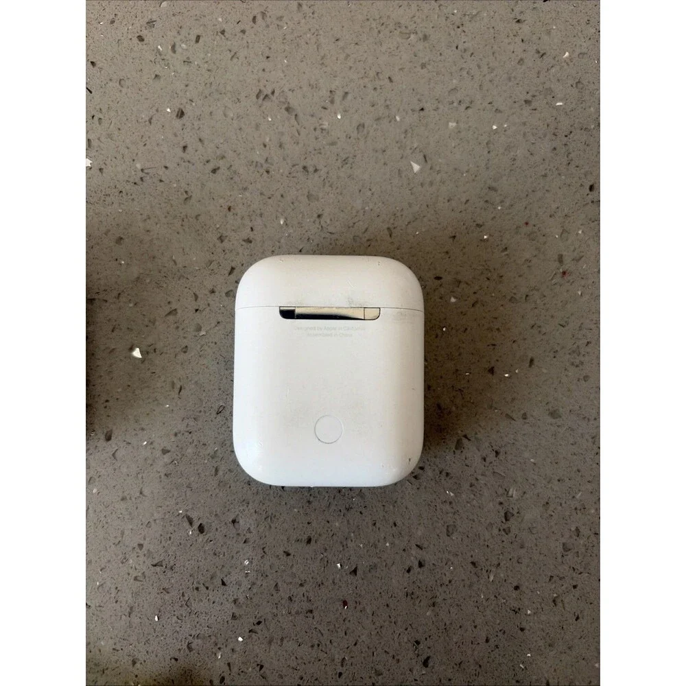 Apple AirPods 1st Gen Charging Case Only A1602 Lightning  - untested / parts